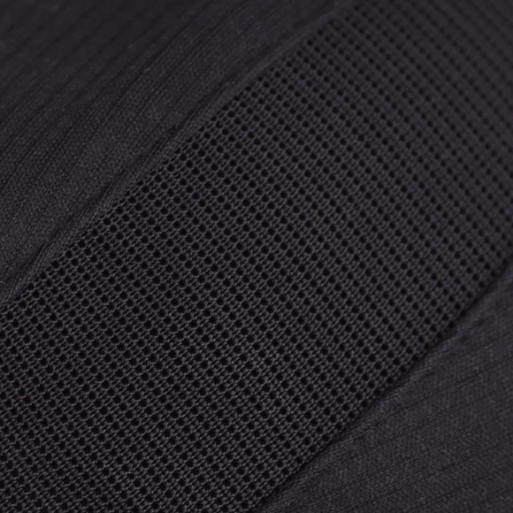 SHEFIT ULTIMATE SPORTS BRA
High Impact - Picture 9 of 16